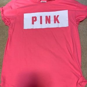 pink shirt